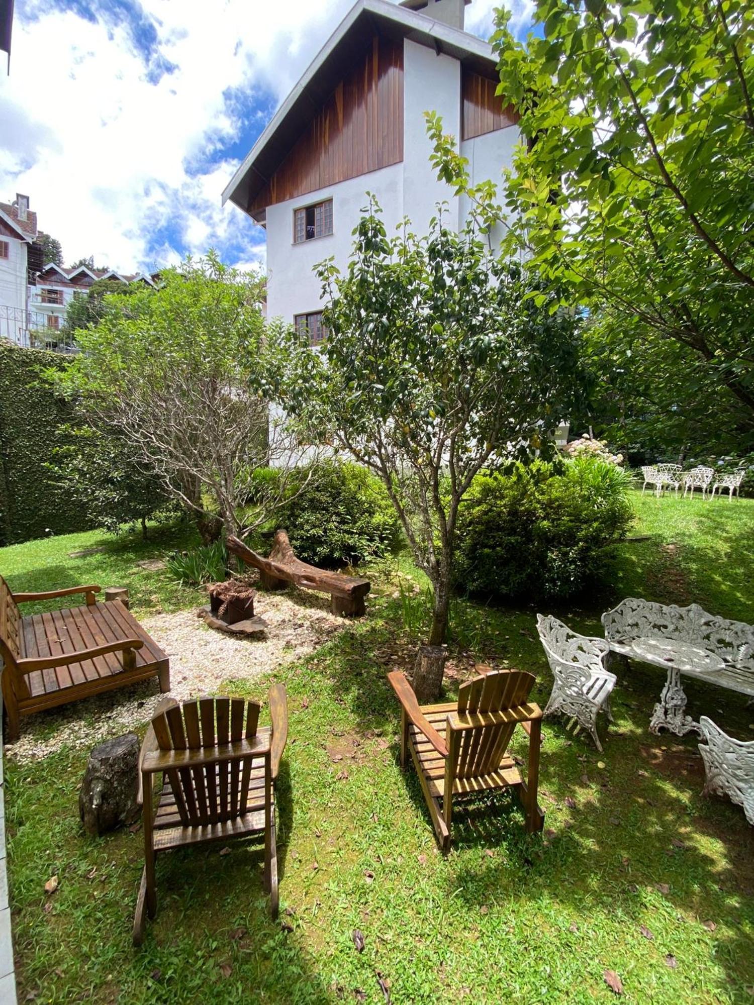Apartamento Em Condominio Campos do Jordão Exterior foto